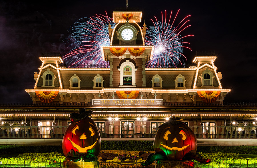 Enjoy the Return of Halloween and Holiday Events