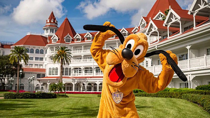 Save Up to $500 on a 5-Night Stay at Select Disney Resort Hotels in Spring and Early Summer 2022